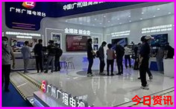 8月适合自驾游的路线